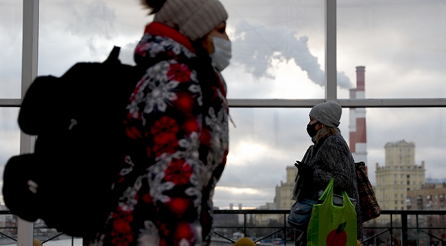 Rusya'da yeni vaka rekoru: 21 bin 983 kişi